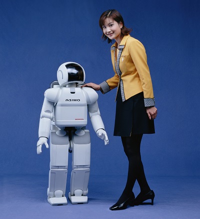 Image of Asimo and presenter used in Honda press release announcement of Asimo